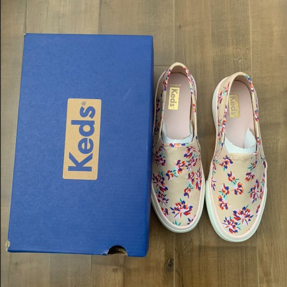Keds size 6 shoes - Picture 1 of 1